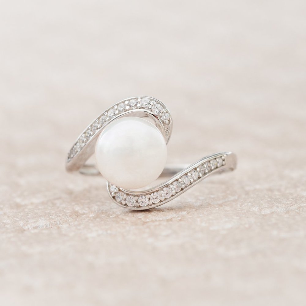 Pearl Ring, 925 Sterling Silver Charmed Aroma 2017 - Picture 2 of 5
